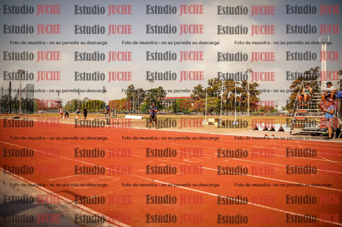 Fotos de los 400 m llanos de varones