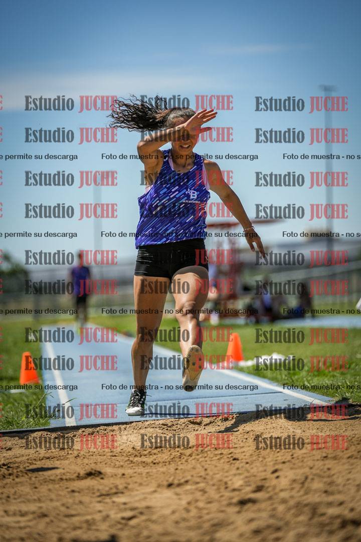 Fotos del salto triple de varones y mujeres - todas las tablas