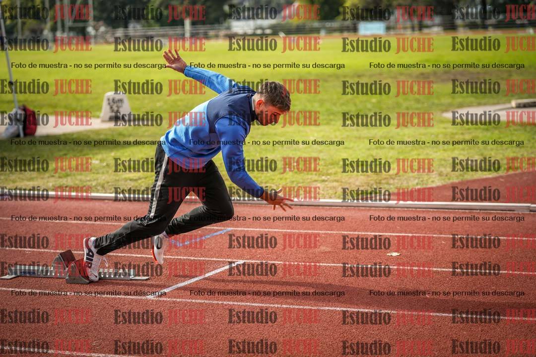 Fotos de los 400 m con vallas de varones