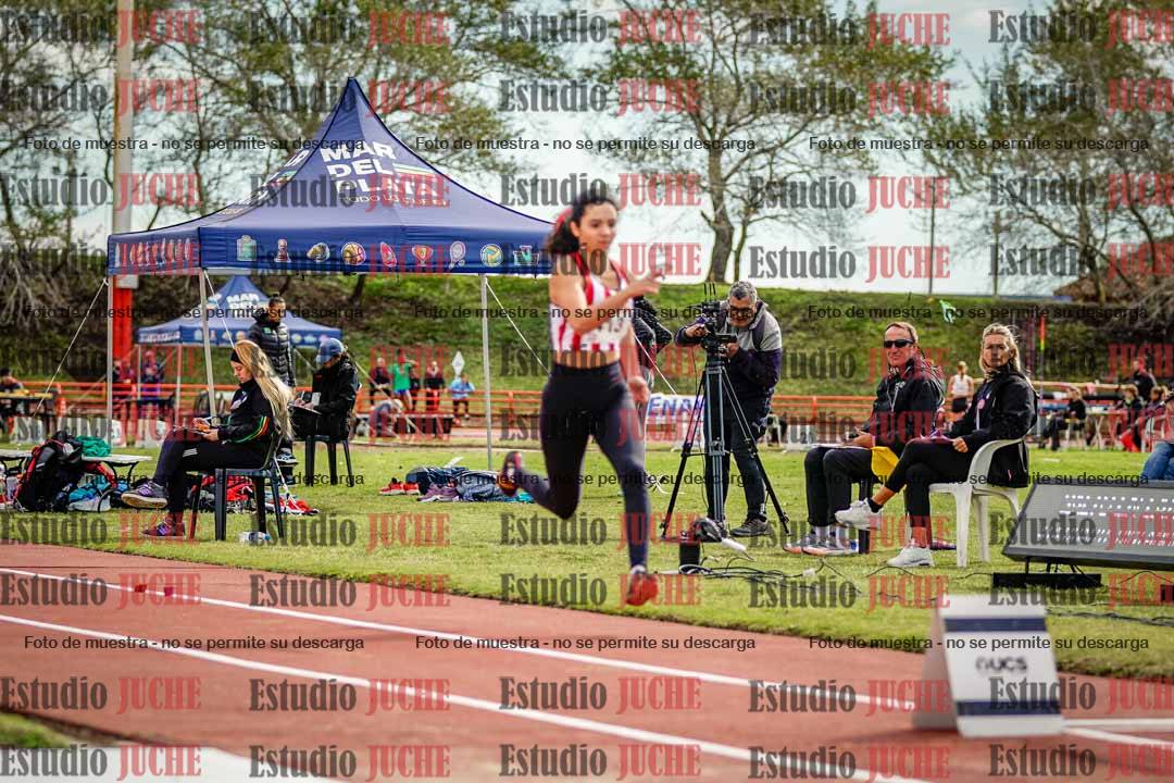 Fotos del salto en largo de mujeres - FINAL