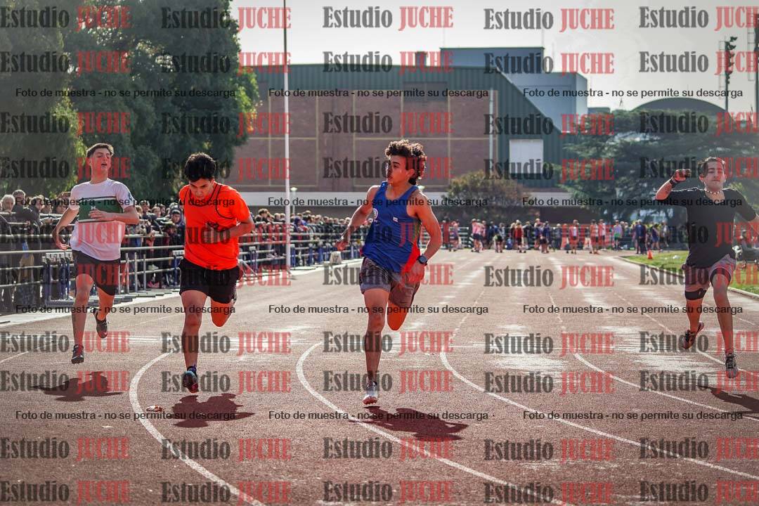 Fotos de los 100 m llanos de varones