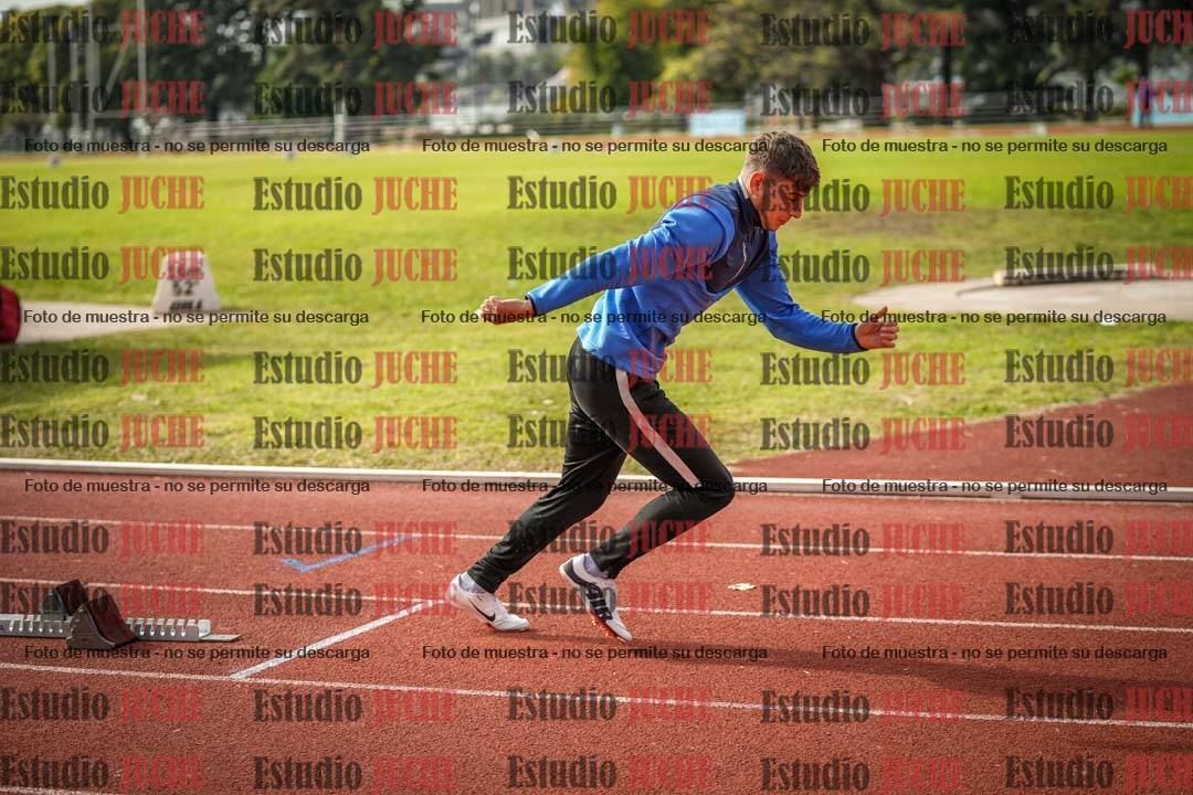 Fotos de los 400 m con vallas de varones