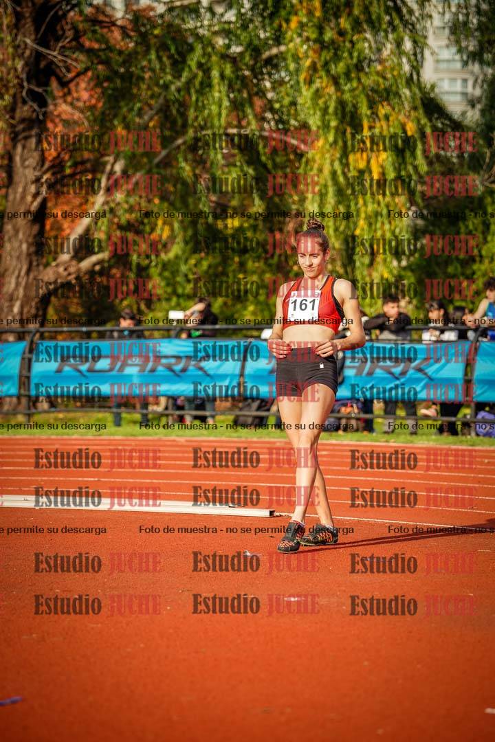 Fotos del salto en alto de mujeres