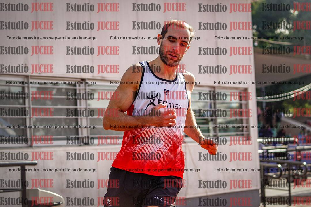 Fotos de los 100 m llanos de varones
