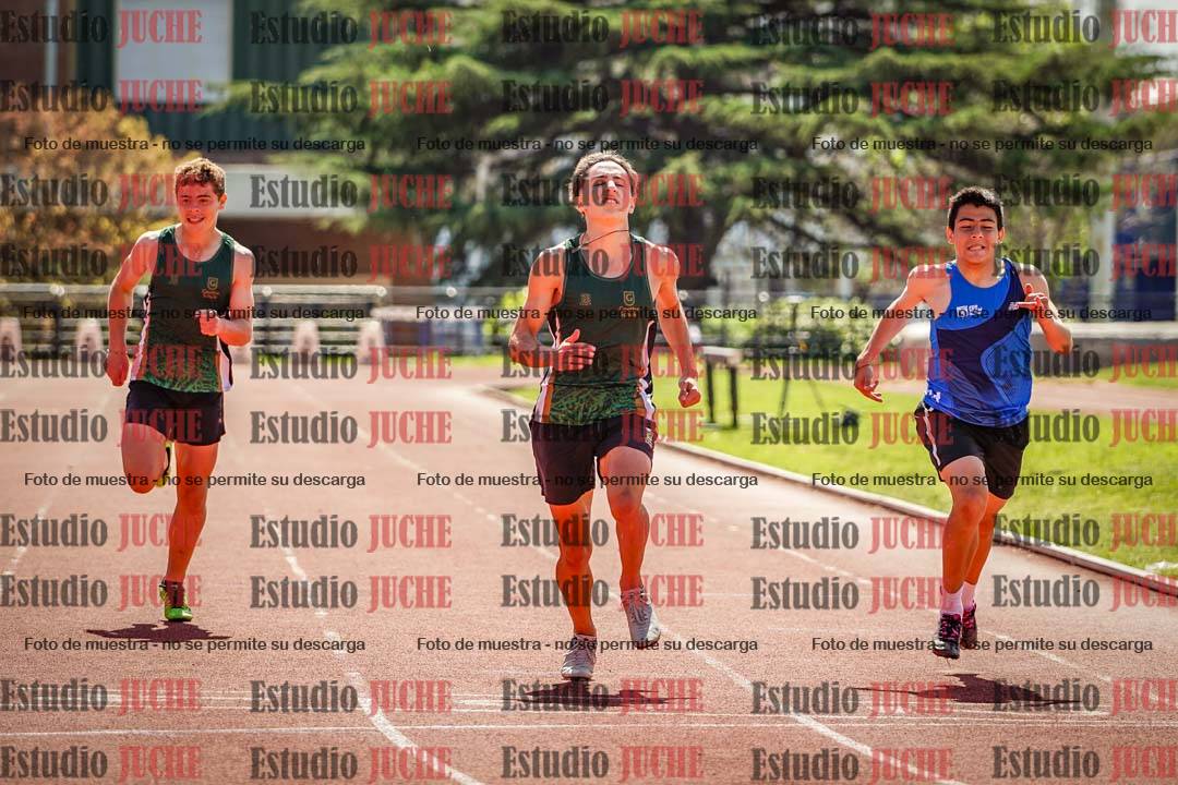 Fotos de los 200 m llanos de varones