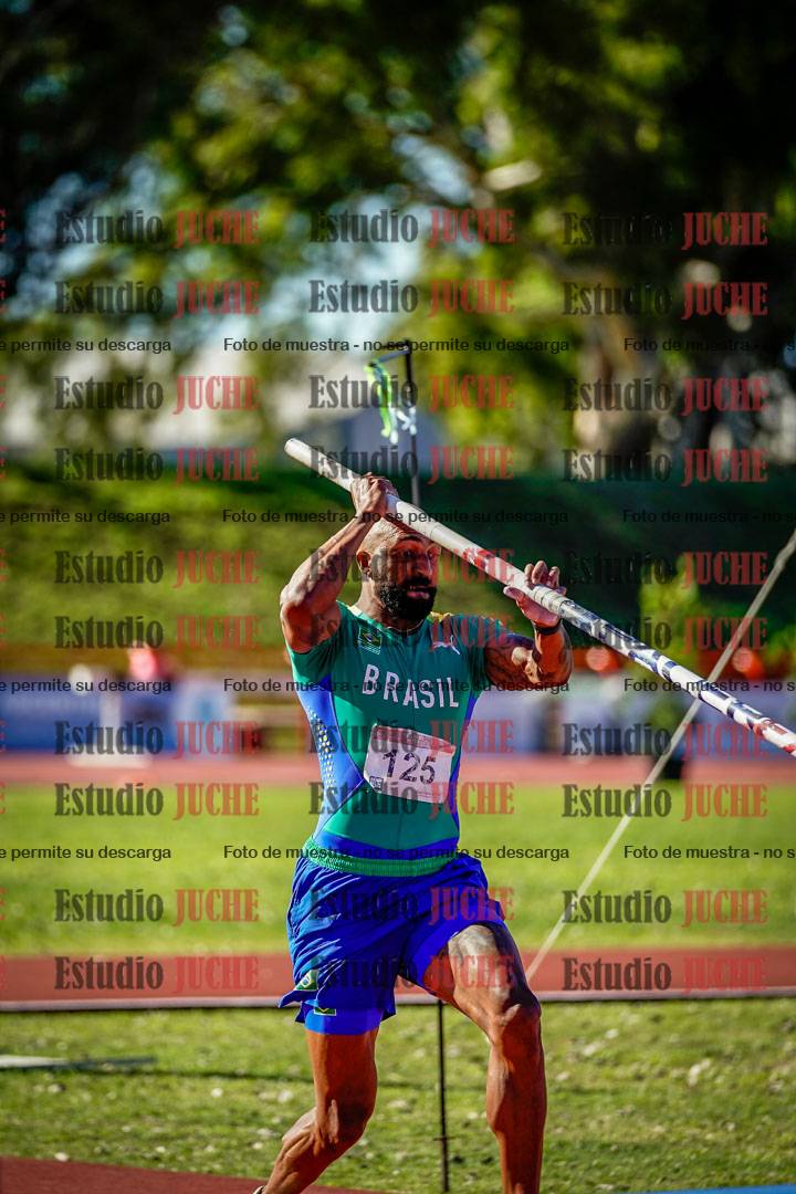 Fotos del salto con garrocha de varones - deca 8