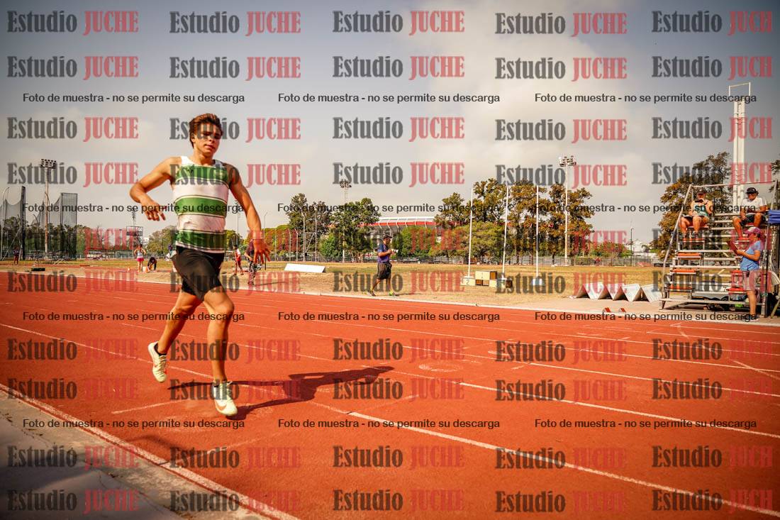 Fotos de los 400 m llanos de varones