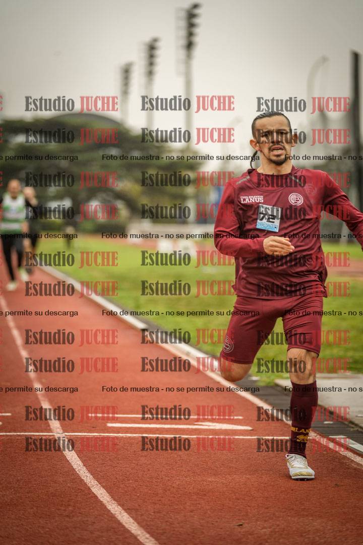 Fotos de los 800 m llanos de varones