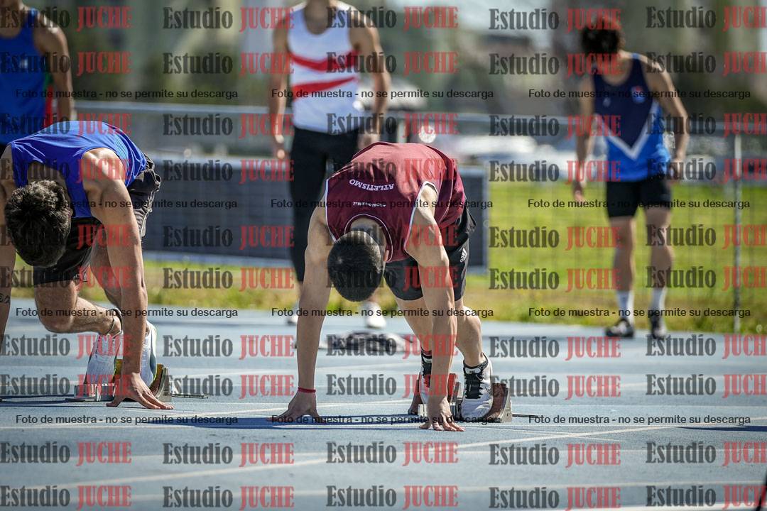 Fotos de los 100 m llanos de varones