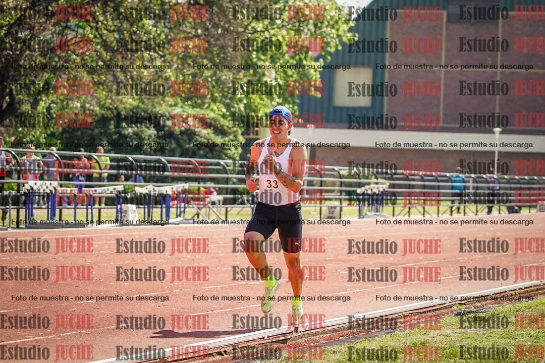 Fotos de los 800 m llanos de varones