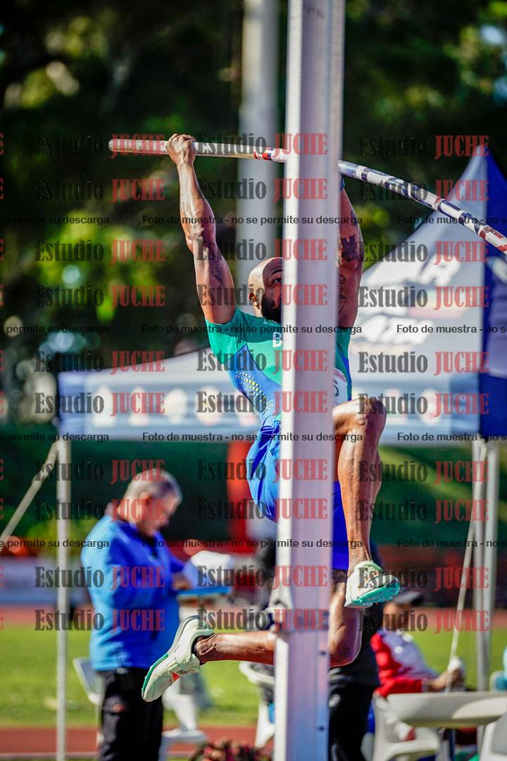 Fotos del salto con garrocha de varones - deca 8