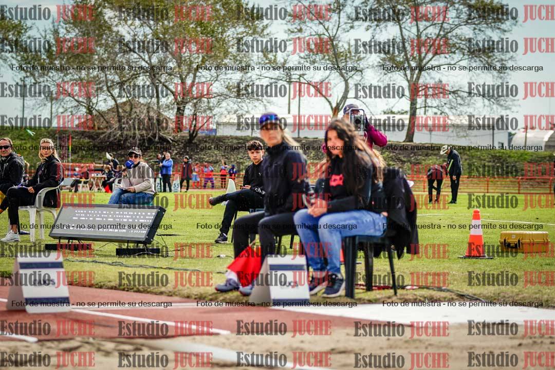Fotos de algunos extras y podios del día 3