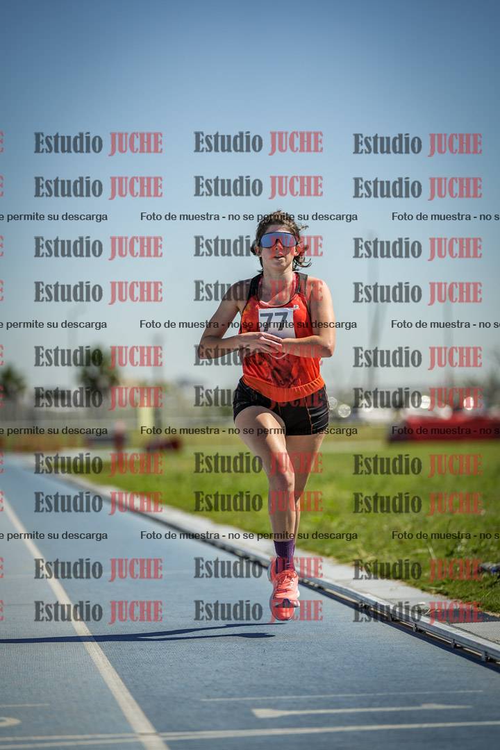 Fotos de los 5000 m de mujeres y varones - serie 2