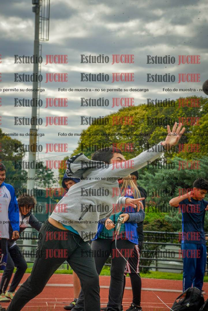 Fotos del lanzamiento de bala de varones