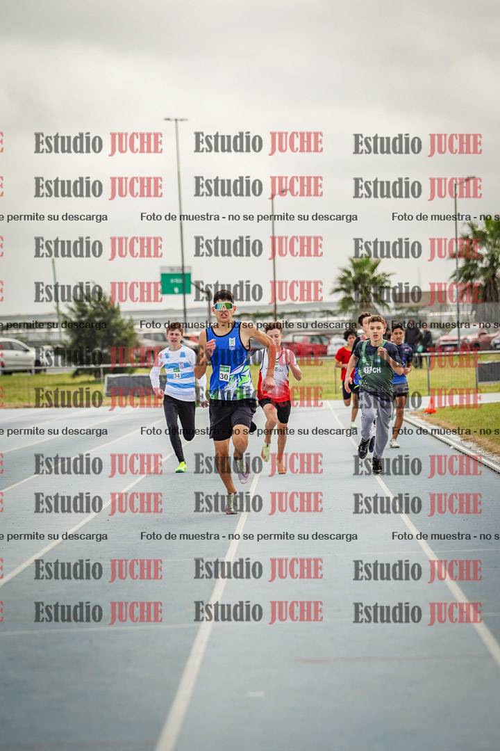 Fotos de los 600 m llanos de varones