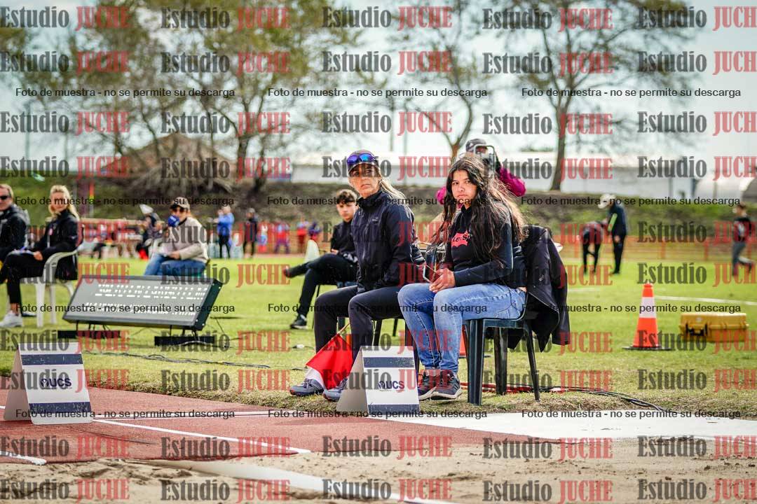 Fotos de algunos extras y podios del día 3
