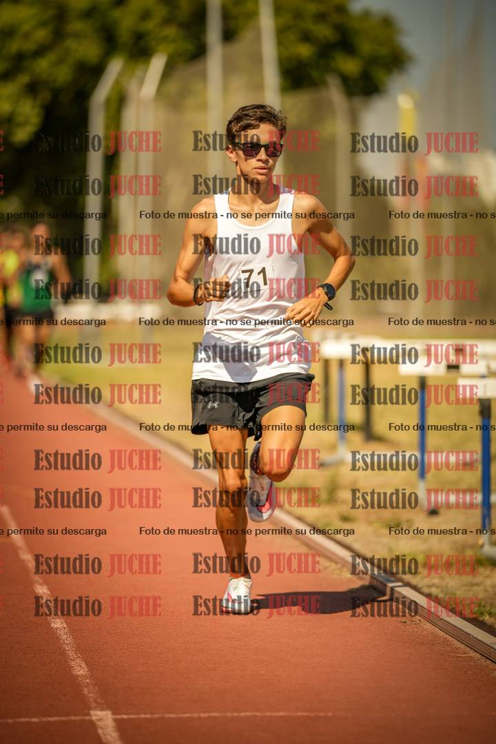 Fotos de los 3000 m llanos de varones