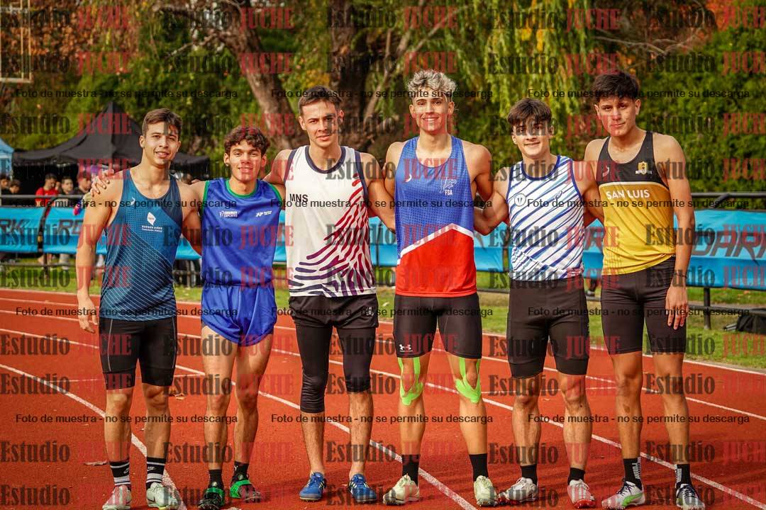 Fotos de algunos extras del día 1