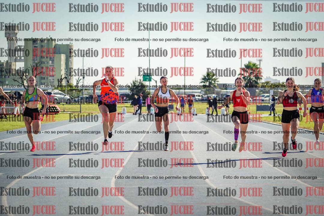 Fotos de los 100 m llanos de mujeres - FINAL