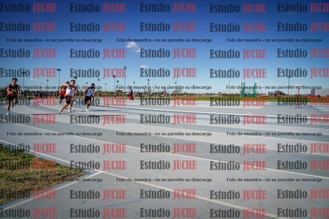 Fotos de los 200 m llanos de varones