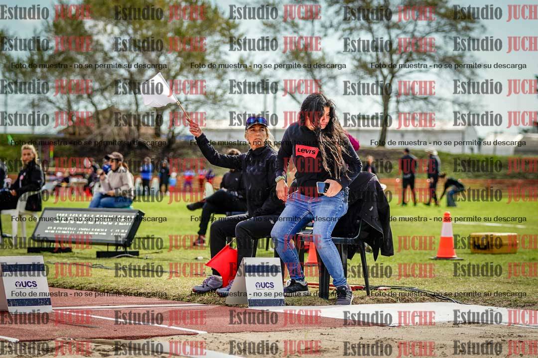 Fotos de algunos extras y podios del día 3