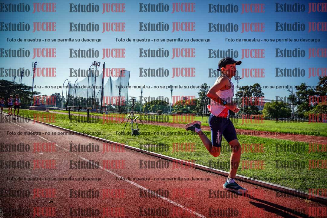 Fotos de los 2400 m llanos de varones
