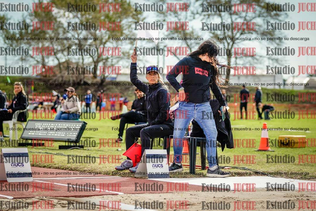 Fotos de algunos extras y podios del día 3