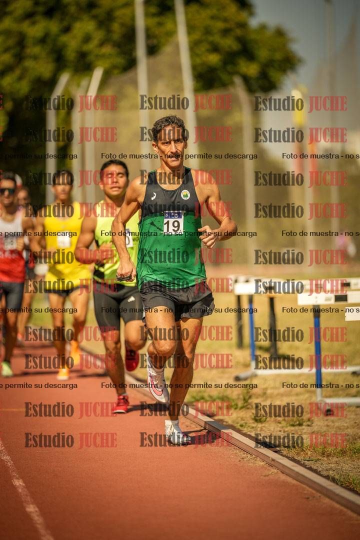 Fotos de los 3000 m llanos de varones