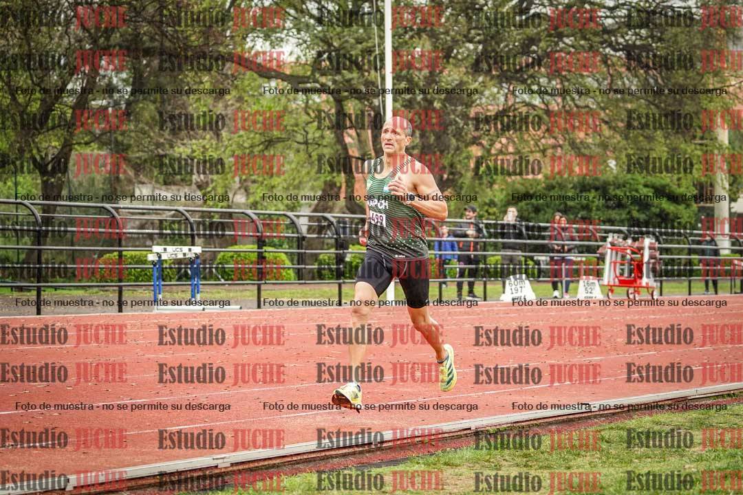 Fotos de los 800 m llanos de varones