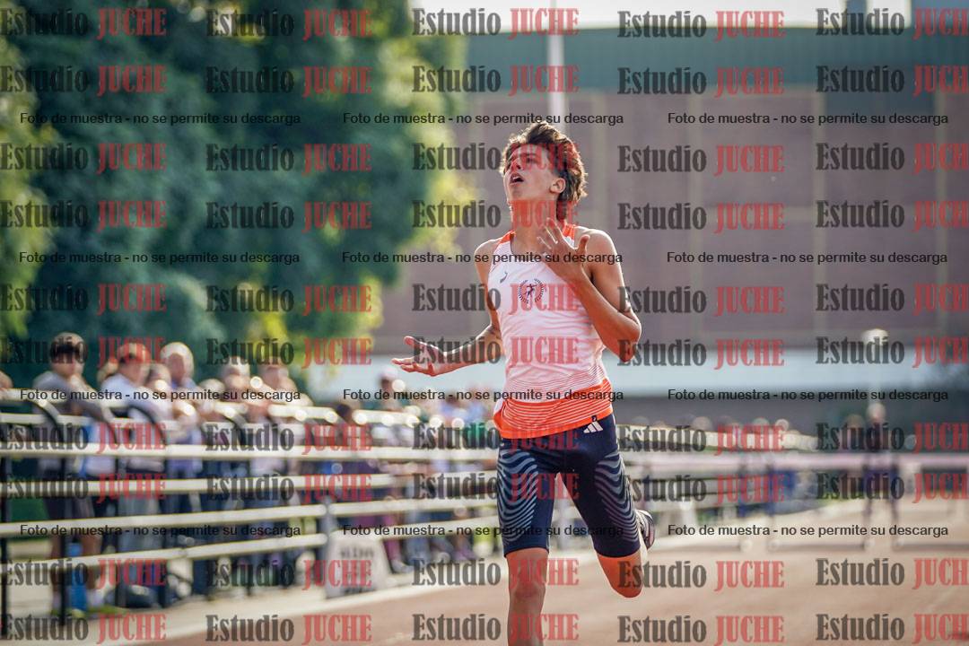 Fotos de los 400 m con vallas de varones