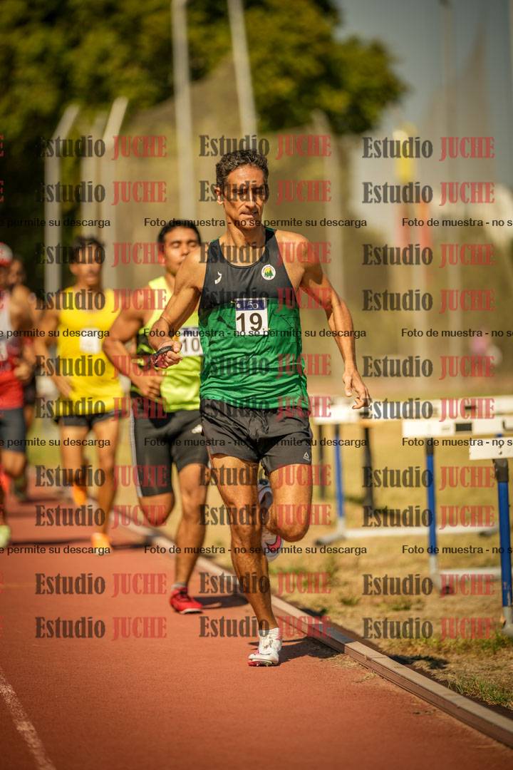 Fotos de los 3000 m llanos de varones