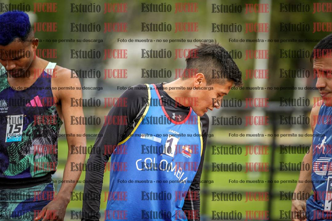 Fotos de los 1500 m llanos de varones