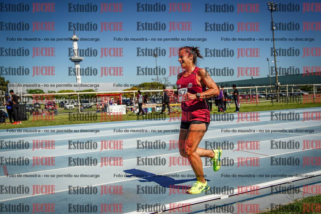 Fotos de los 5000 m de mujeres y varones - serie 2