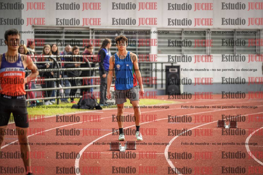 Fotos de los 400 m con vallas de varones