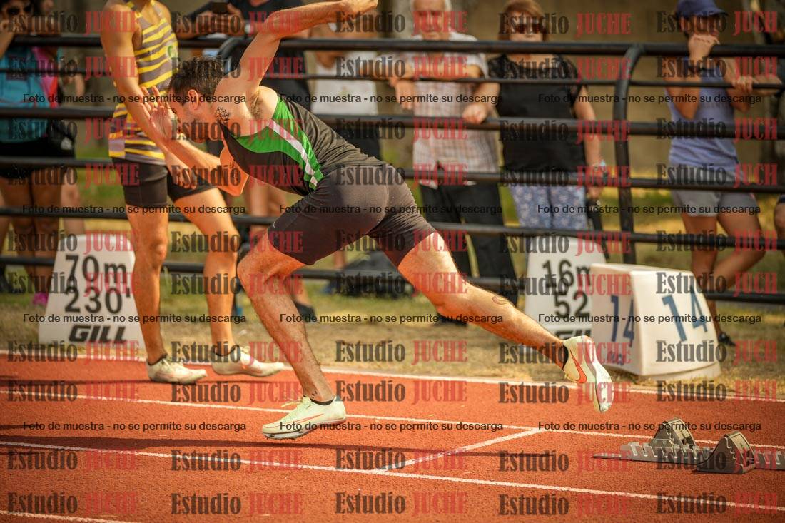 Fotos de los 400 m llanos de varones