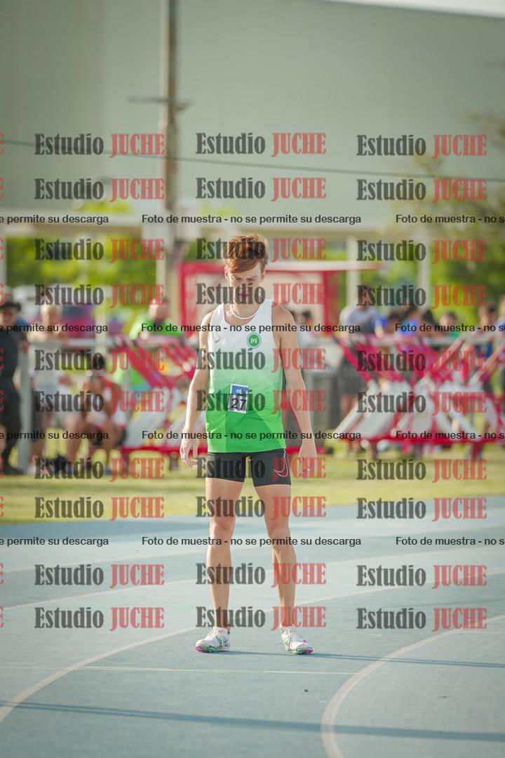 Fotos de los 800 m llanos de varones