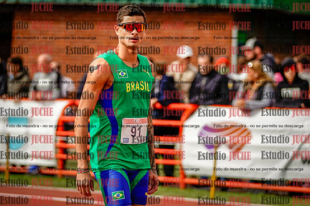 Fotos de algunos extras y podios del día 3
