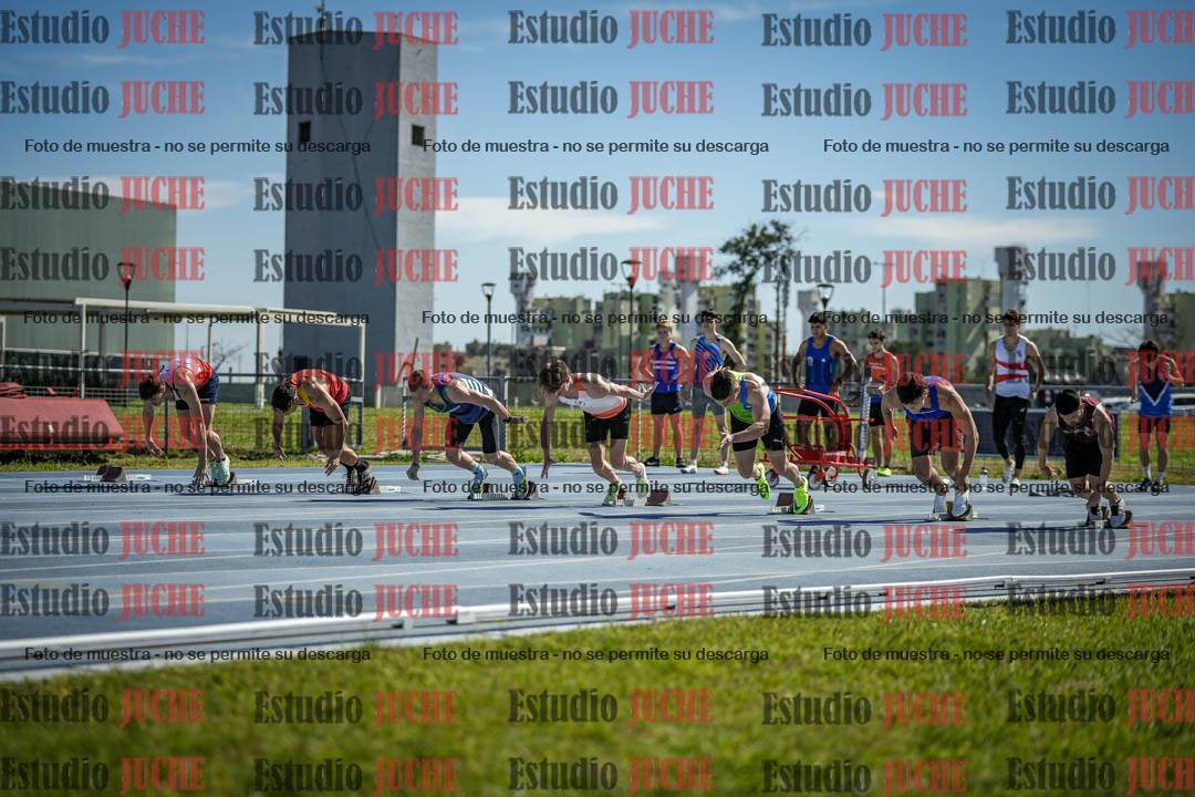Fotos de los 100 m llanos de varones