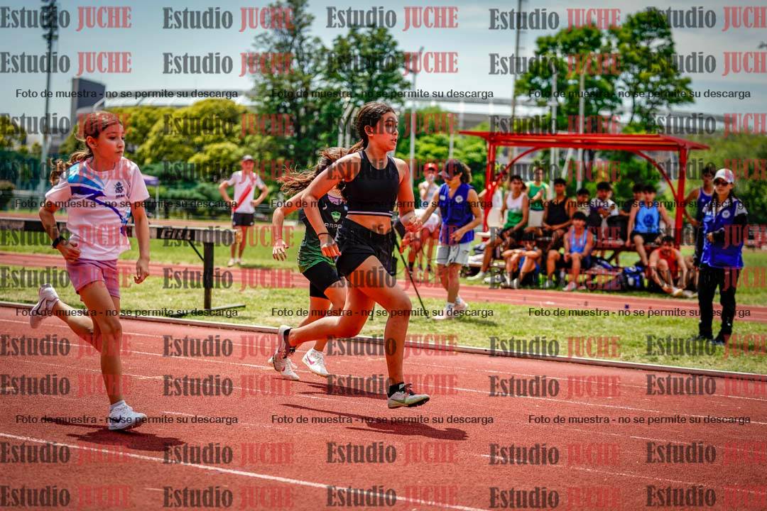 Fotos de los 60 m con vallas de mujeres