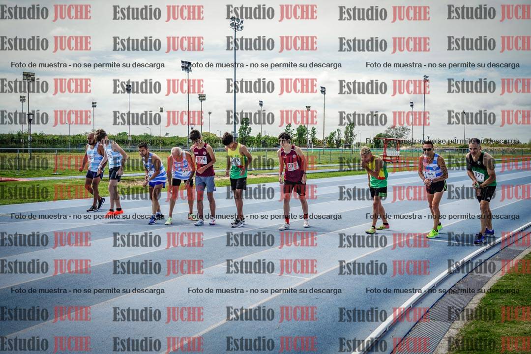 Fotos de los 1000 m llanos de varones