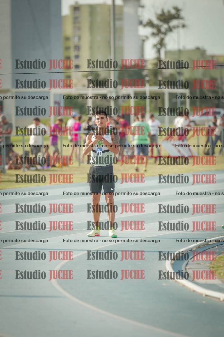 Fotos de los 800 m llanos de varones