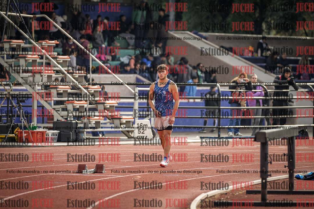 Fotos de los 400 m con vallas de varones