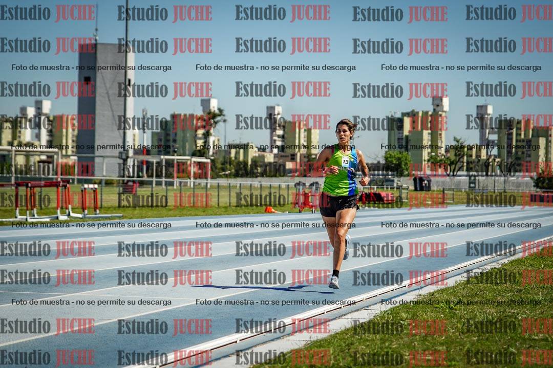 Fotos de los 5000 m de mujeres y varones - serie 2