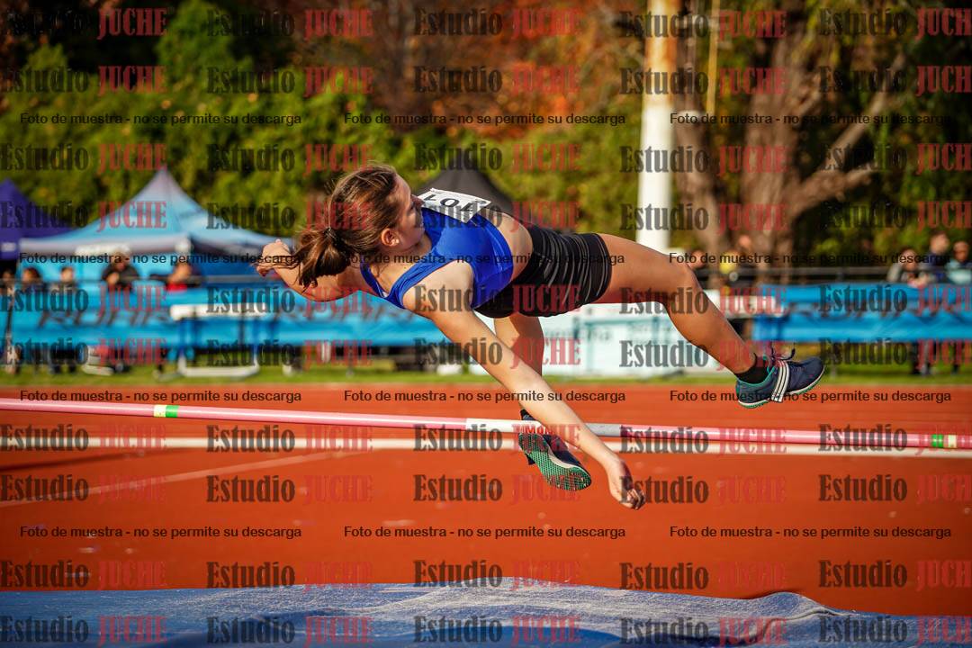 Fotos del salto en alto de mujeres
