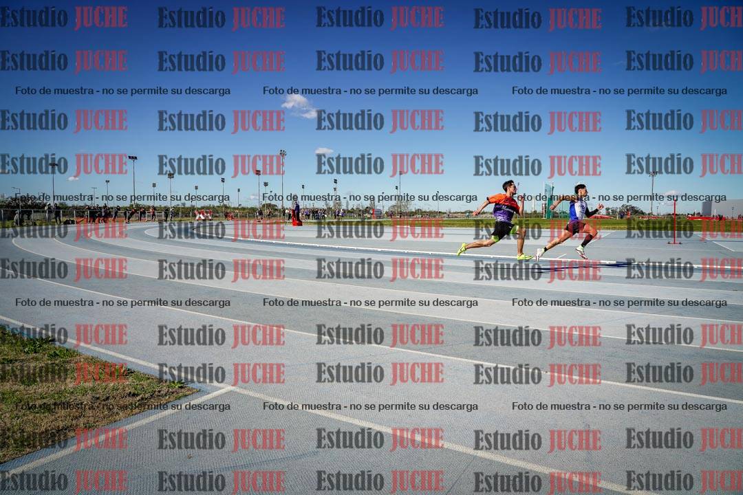 Fotos de los 200 m llanos de varones