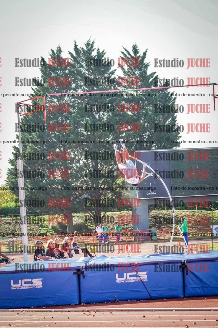 Fotos del salto con garrocha de varones - FINAL