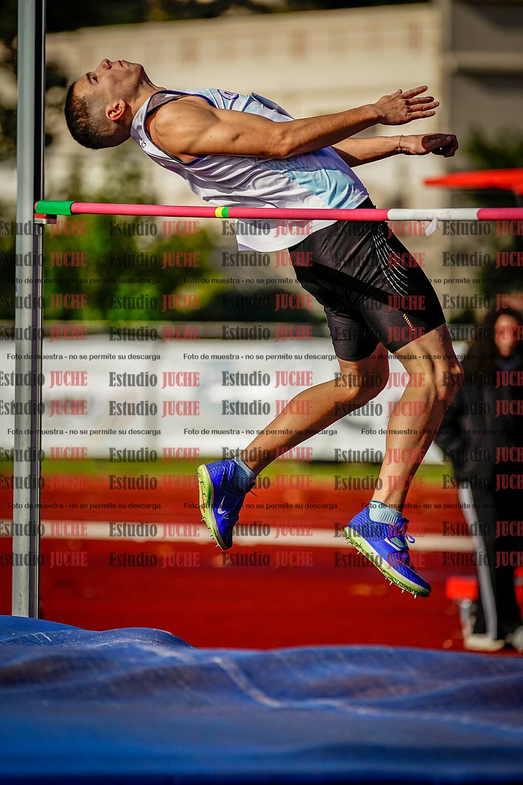 Fotos del salto en alto de varones