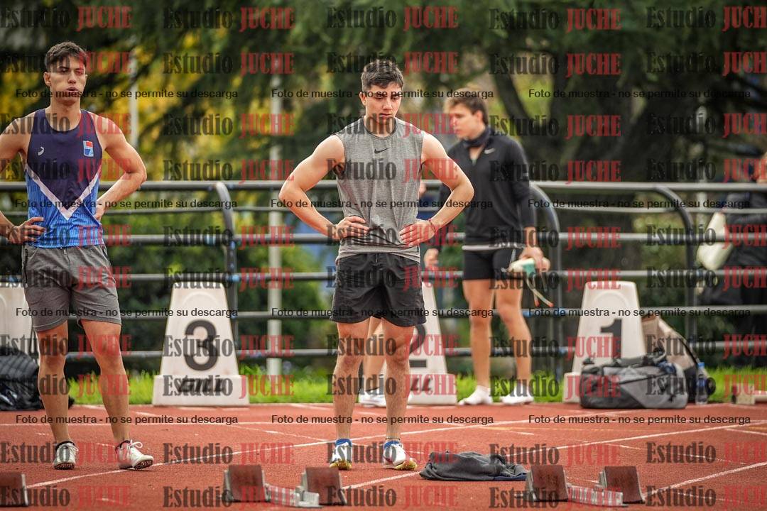 Fotos de los 100 m llanos de varones
