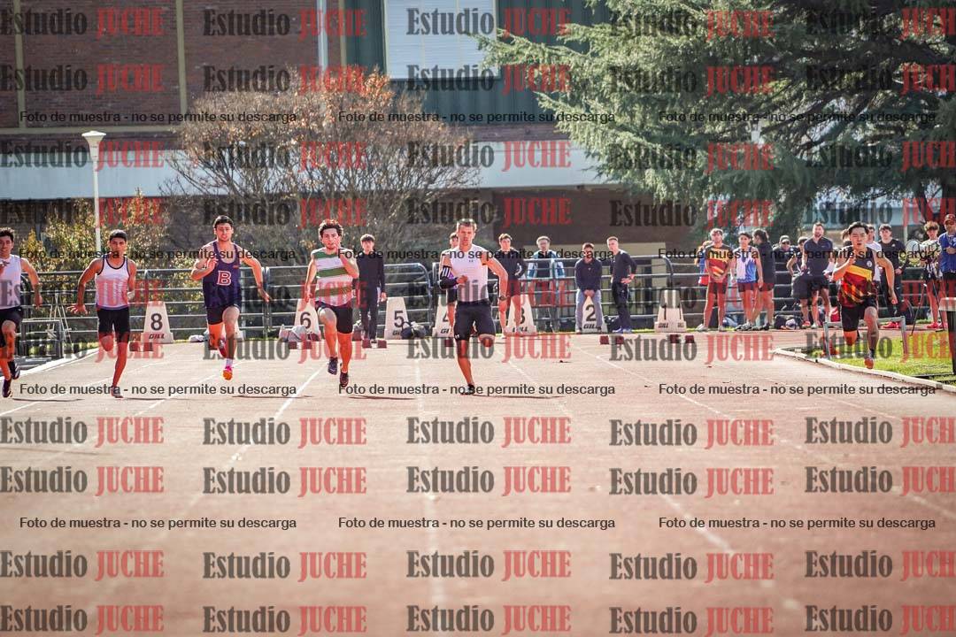 Fotos de los 100 m llanos de varones