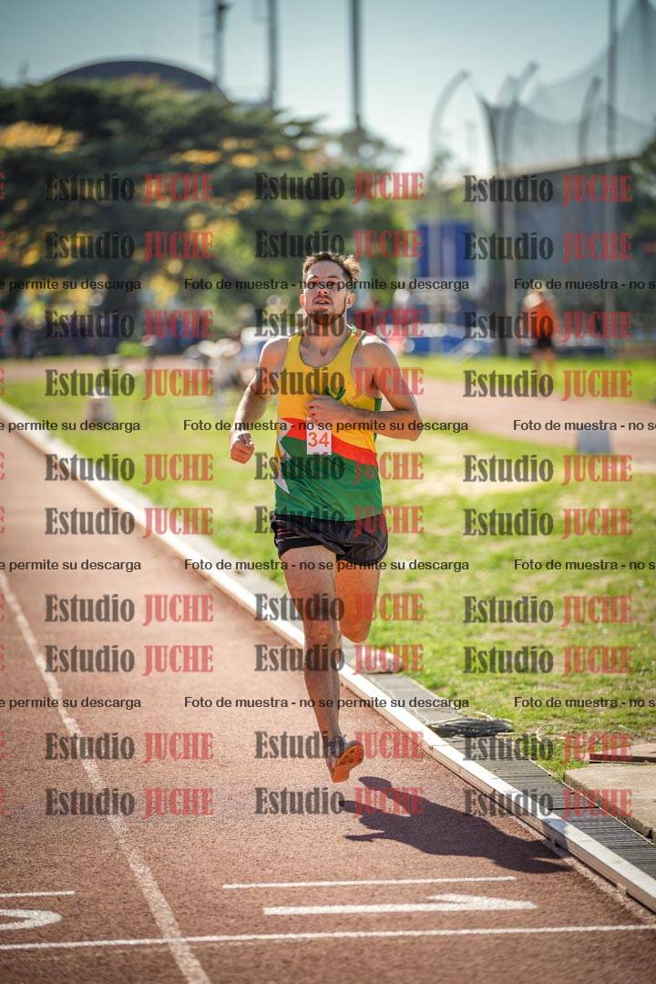 Fotos de los 800 m llanos de varones
